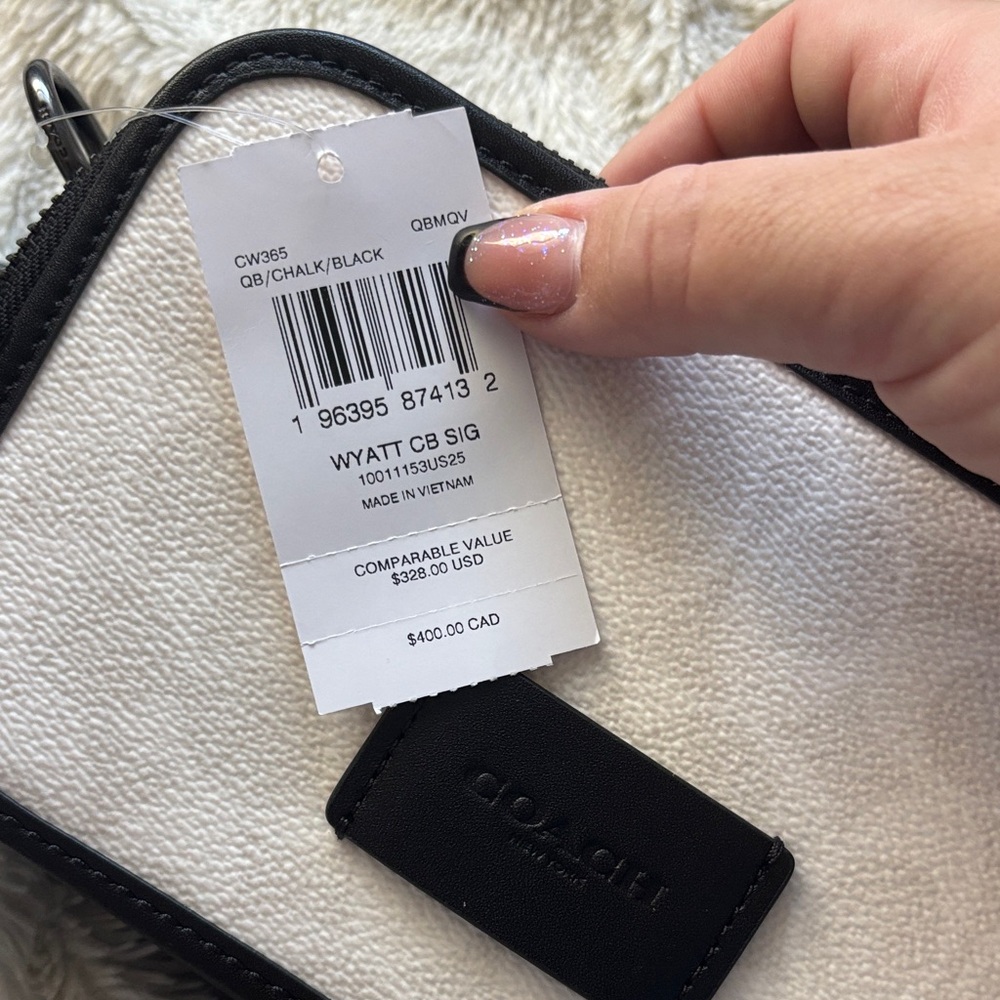 Coach White and Black Crossbody Bag - Picture 2 of 14